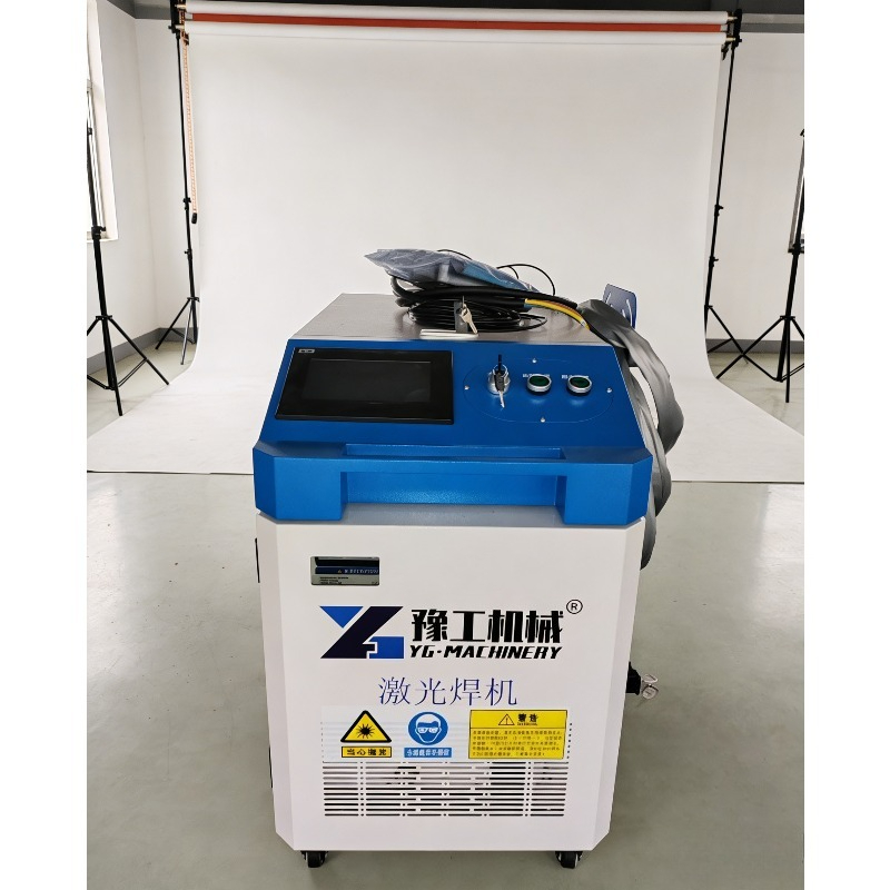 Handgeführte Faserlaser-Reinig – Industrial Laser Cutter For Metal Bewertung und Preis